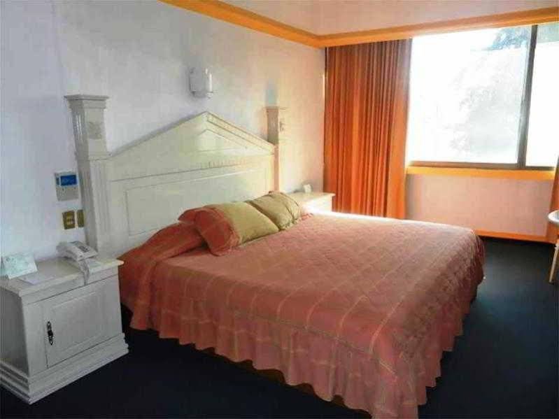 Фото Hotel Diana del Bosque by Dot Urban