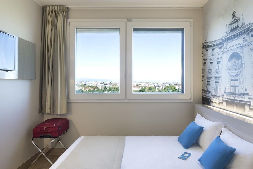 Фото B&B Hotel Milano Cenisio Garibaldi