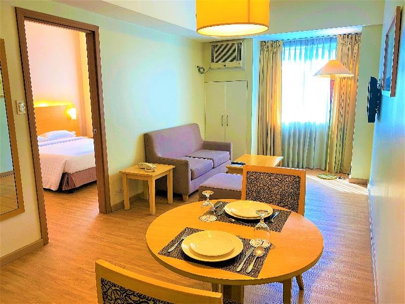 Фото One Pacific Place Serviced Residences