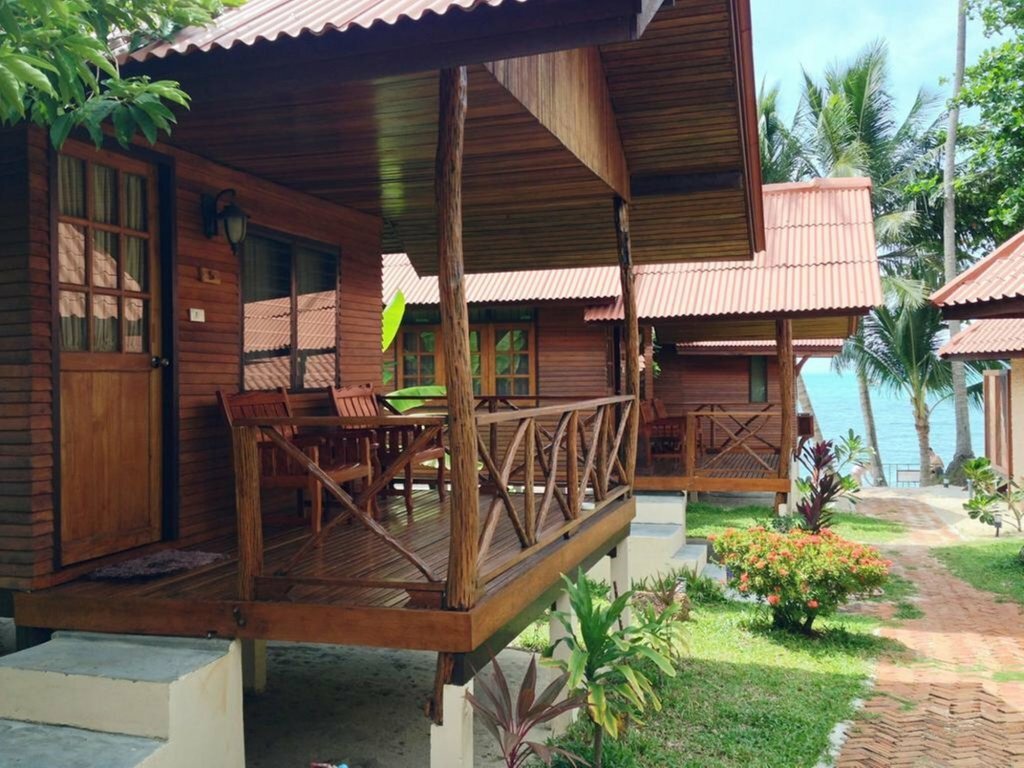 Hotel Dome Lay Beach Resort, Samui, photo