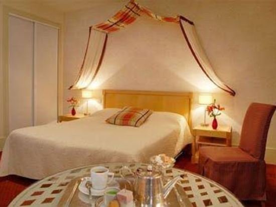 Фото Hotel du Chateau