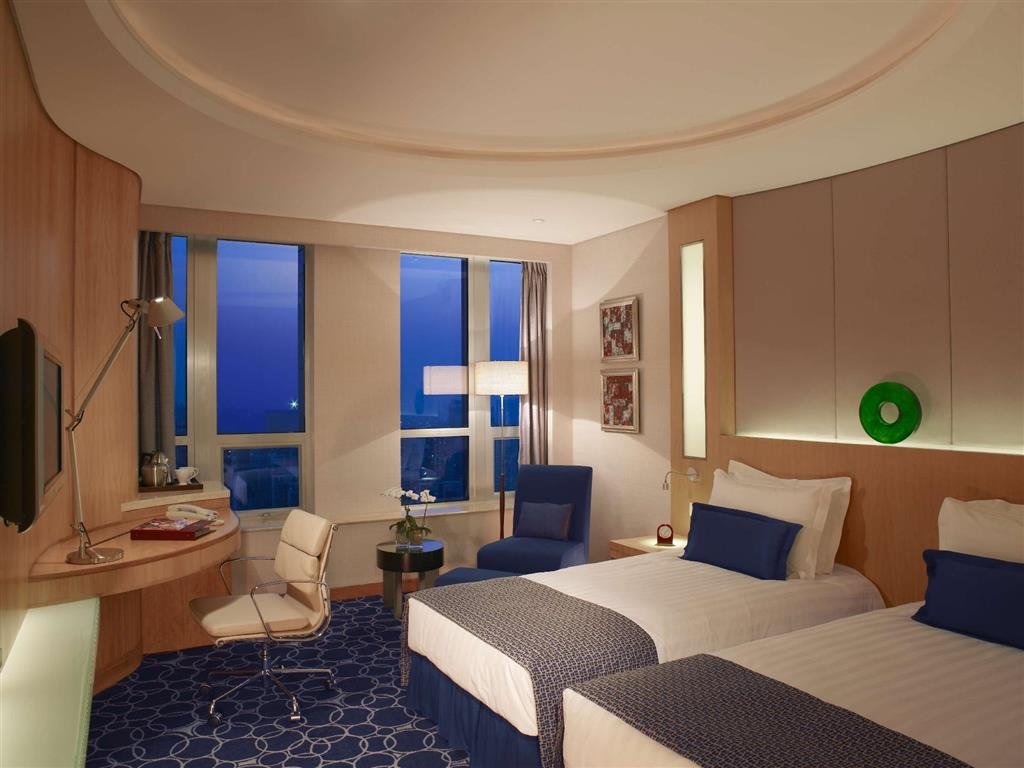 Фото Crowne Plaza Shenzhen Futian