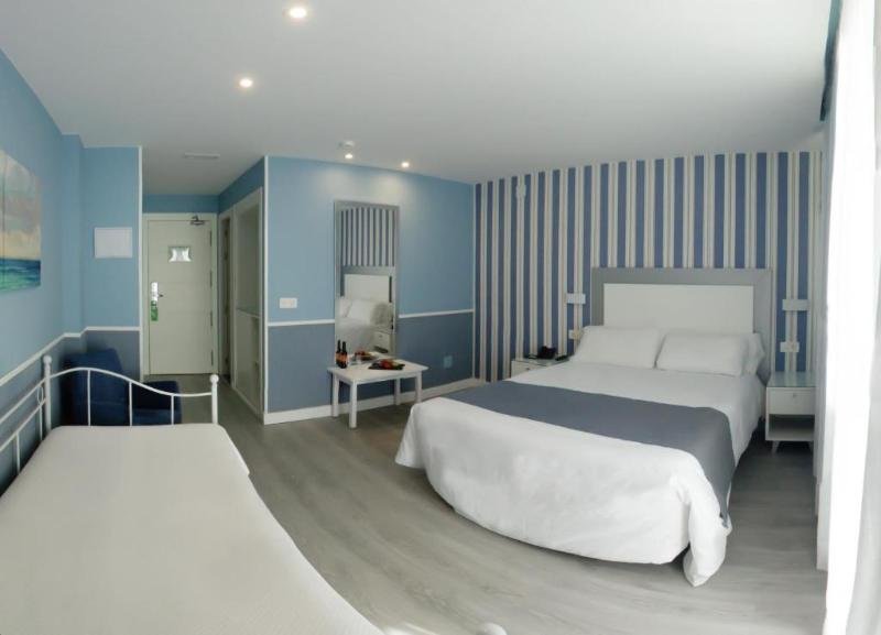 Фото Hotel La Barracuda