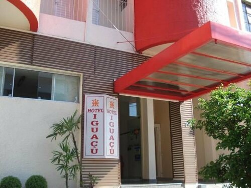 Гостиница Hotel Iguaçu в Кампу-Гранди