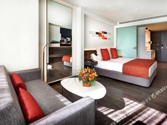 Фото Olivia Balmes Hotel