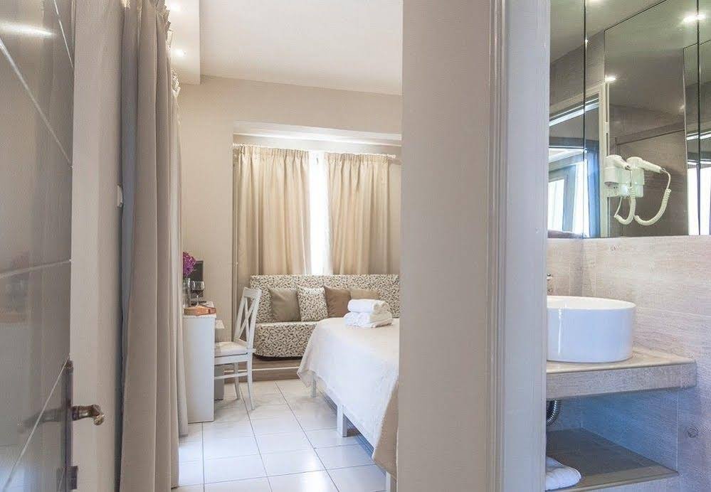 Фото Kenta Beach Hotel