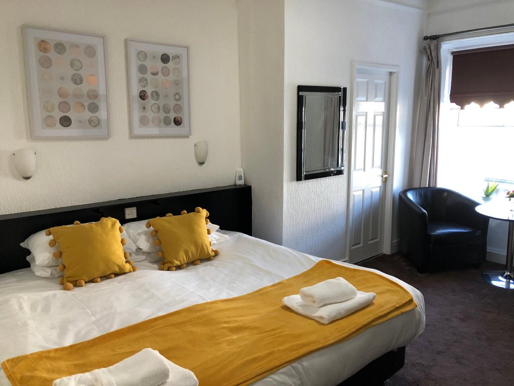 Фото Trinity Guest House