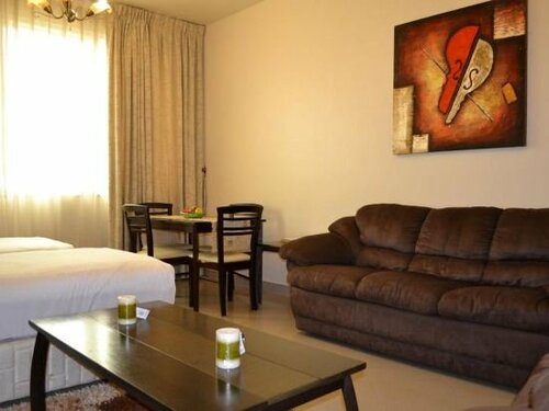 Гостиница Abu Dhabi Plaza Hotel Apartments в Абу-Даби
