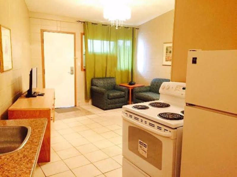 Фото Thriftlodge Edmonton