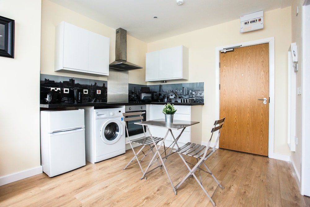 Фото Approved Serviced Apartments Stanley Street