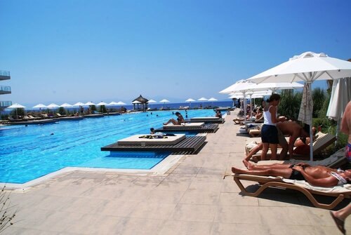 Гостиница Maxima Paradise Resort в Мендересе