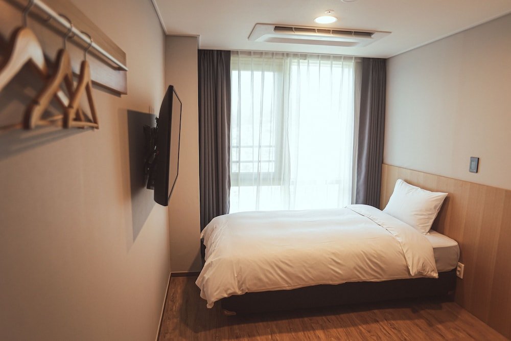 Фото Hotel Kenny Yeosu