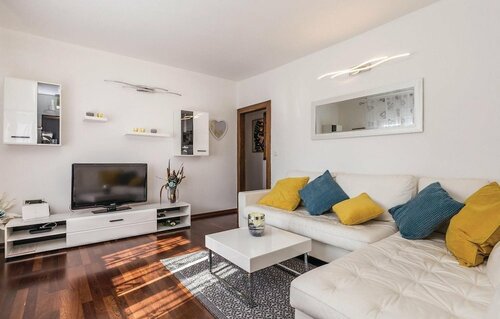 Жильё посуточно Beautiful Home in Rijeka With Wifi and 3 Bedrooms в Риеке