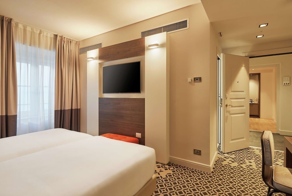 Фото DoubleTree by Hilton Trieste