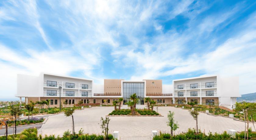 Фото отеля 2