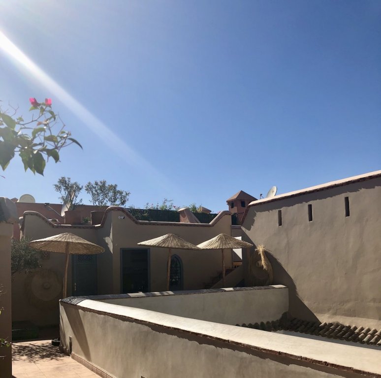 Фото Riad Hadika Maria