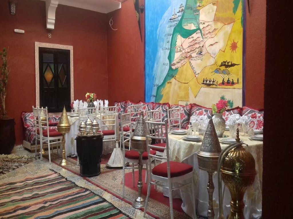 Фото Red Castle Hostel - Backpacker