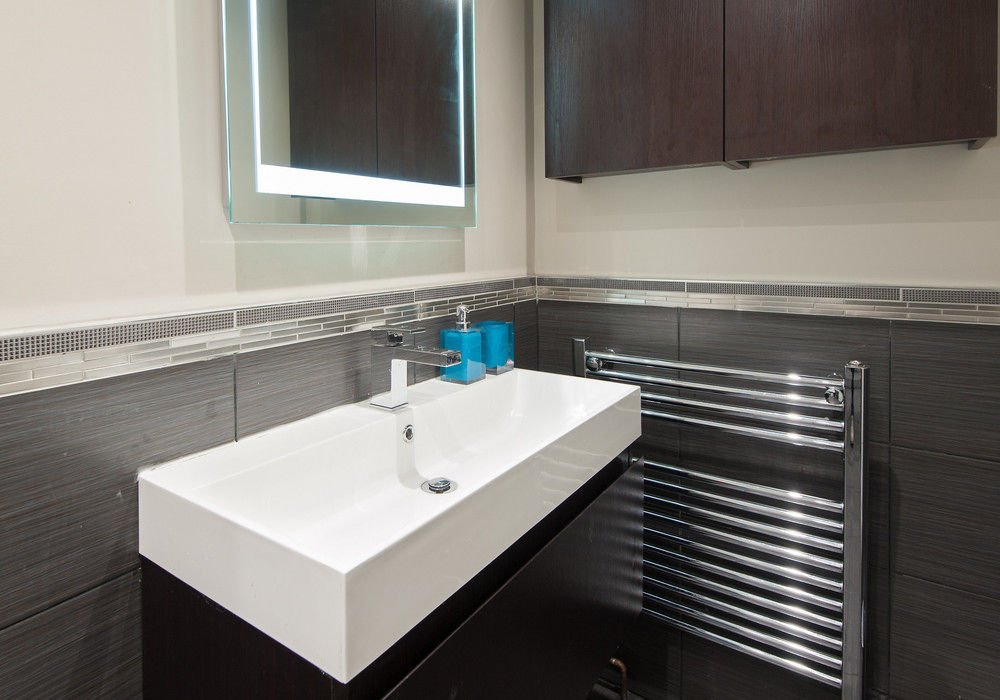 Фото Bright Apartment Close to City Centre