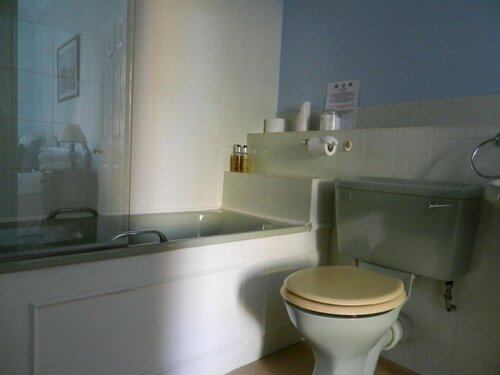 Внешний вид отеля Brocks Guest House в Бате, фото 5