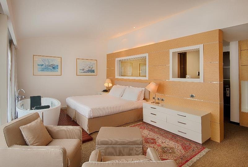 Фото Grand Hotel Palazzo Livorno - MGallery