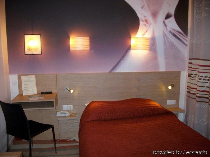 Фото Hotel Ariane Montparnasse