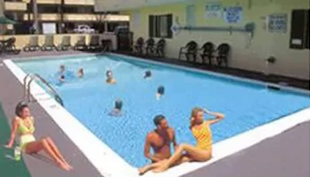 Фото Happy Holiday Motel