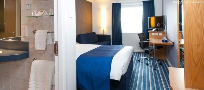 Фото Holiday Inn Express Bristol - Filton, an Ihg Hotel