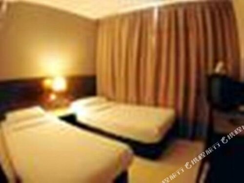Гостиница DJ Citi Point Hotel в Куала-Тренгану