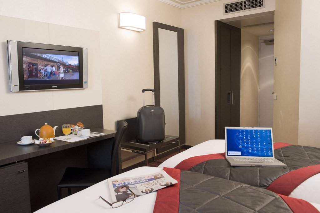 Фото Voco Paris Montparnasse, an Ihg Hotel