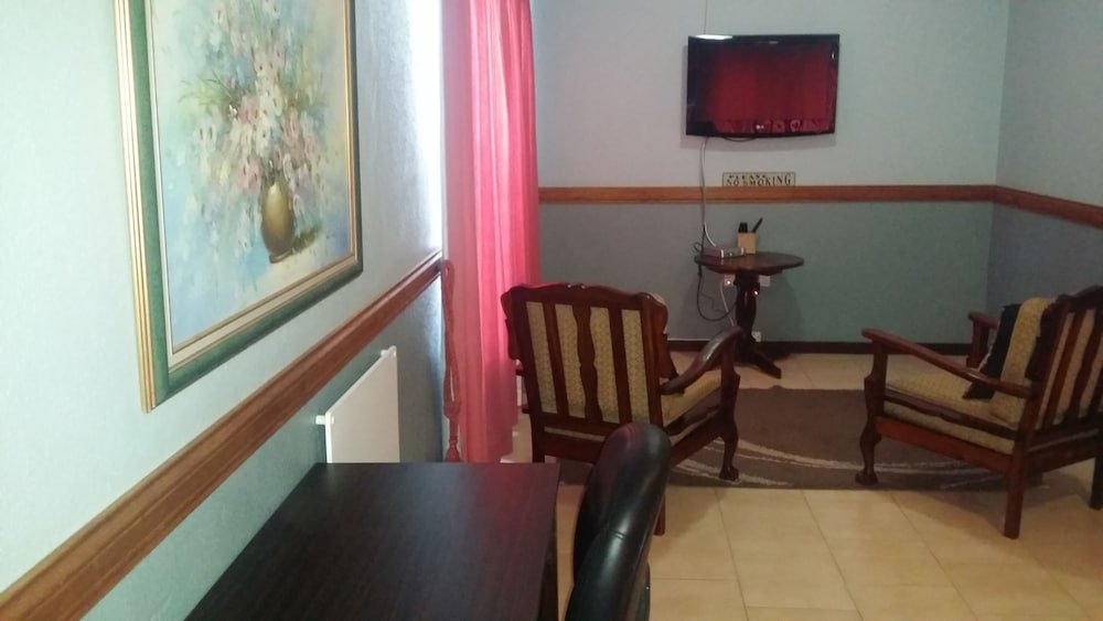 Фото The Club House Guesthouse