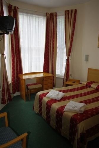 Фото отеля 4