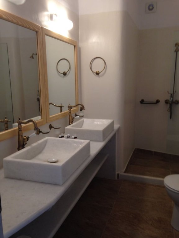 Фото Helios Beach Hotel