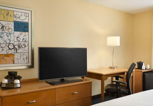 Гостиница Fairfield Inn & Suites Dallas Plano в Плано