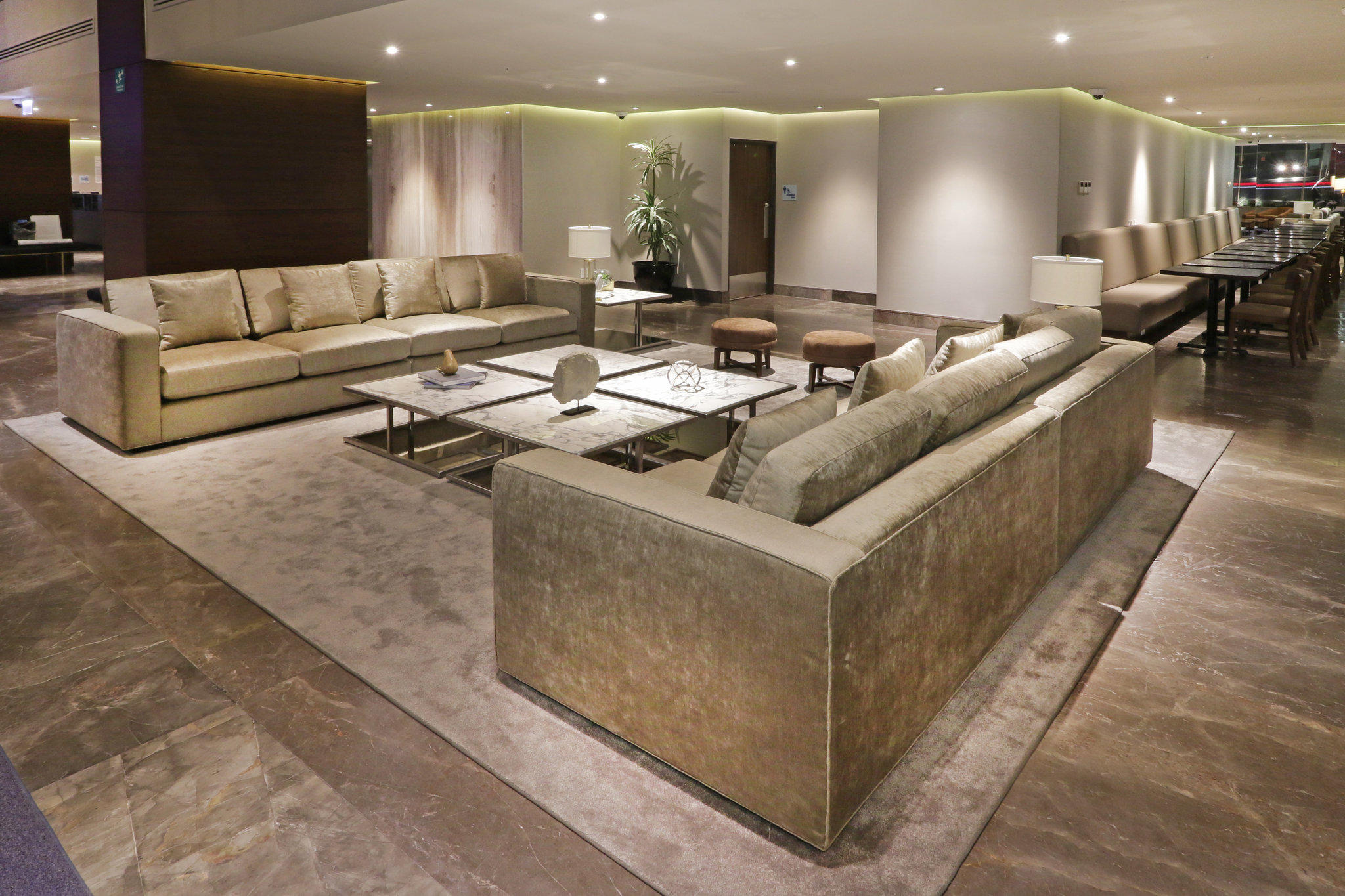 Фото Holiday Inn Express & Suites Monterrey Valle, an Ihg Hotel