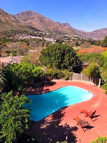 Фото The Salt House