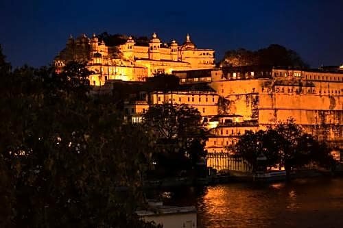 Гостиница GoSTOPS Udaipur - Hostel в Удайпуре
