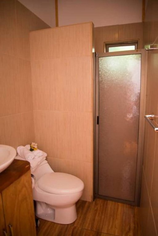 Фото Te Ngahu Bungalows