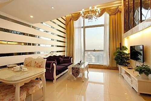 Фото Louidon Mega Apartment Hotel of Kam Rueng Plaza/Sunshine