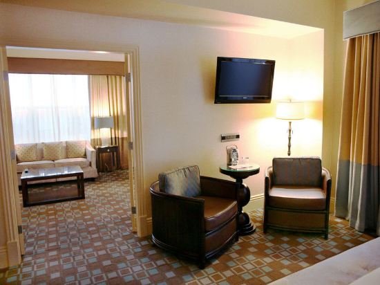 Фото Hotel Shattuck Plaza