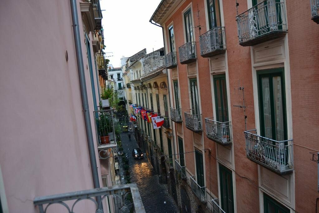 Hotel Un Tetto di Stelle Deluxe Home, Salerno, photo