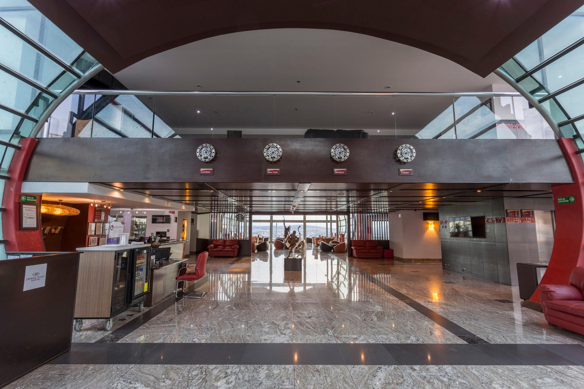 Фото Crowne Plaza Queretaro