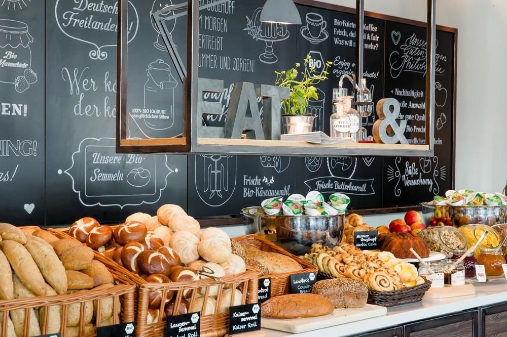 Фото Motel One Hamburg am Michel