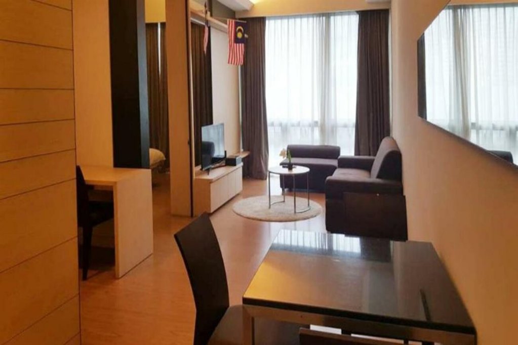 Фото Swiss Garden Residence by Urban Suites