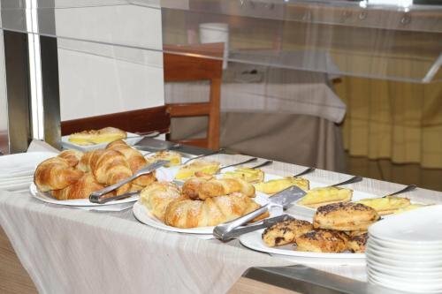 Внешний вид отеля Hotel Avogadro в Сан-Пеллегрино-Терме, фото 3