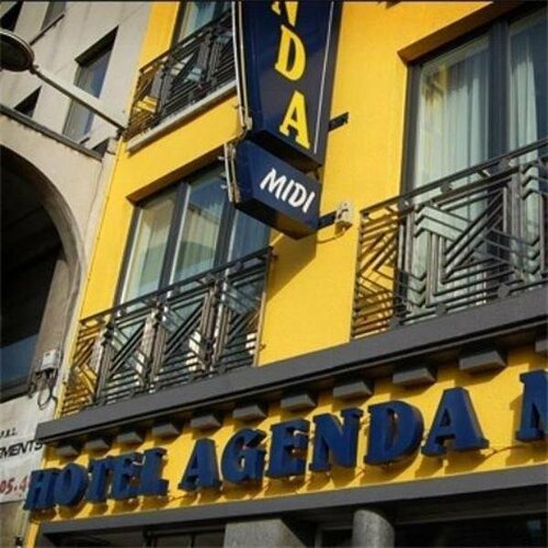 Внешний вид отеля Hotel Midi Zuid в Сен-Жиле, фото 5