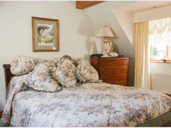 Фото Little Red Rooster Rest and SPA