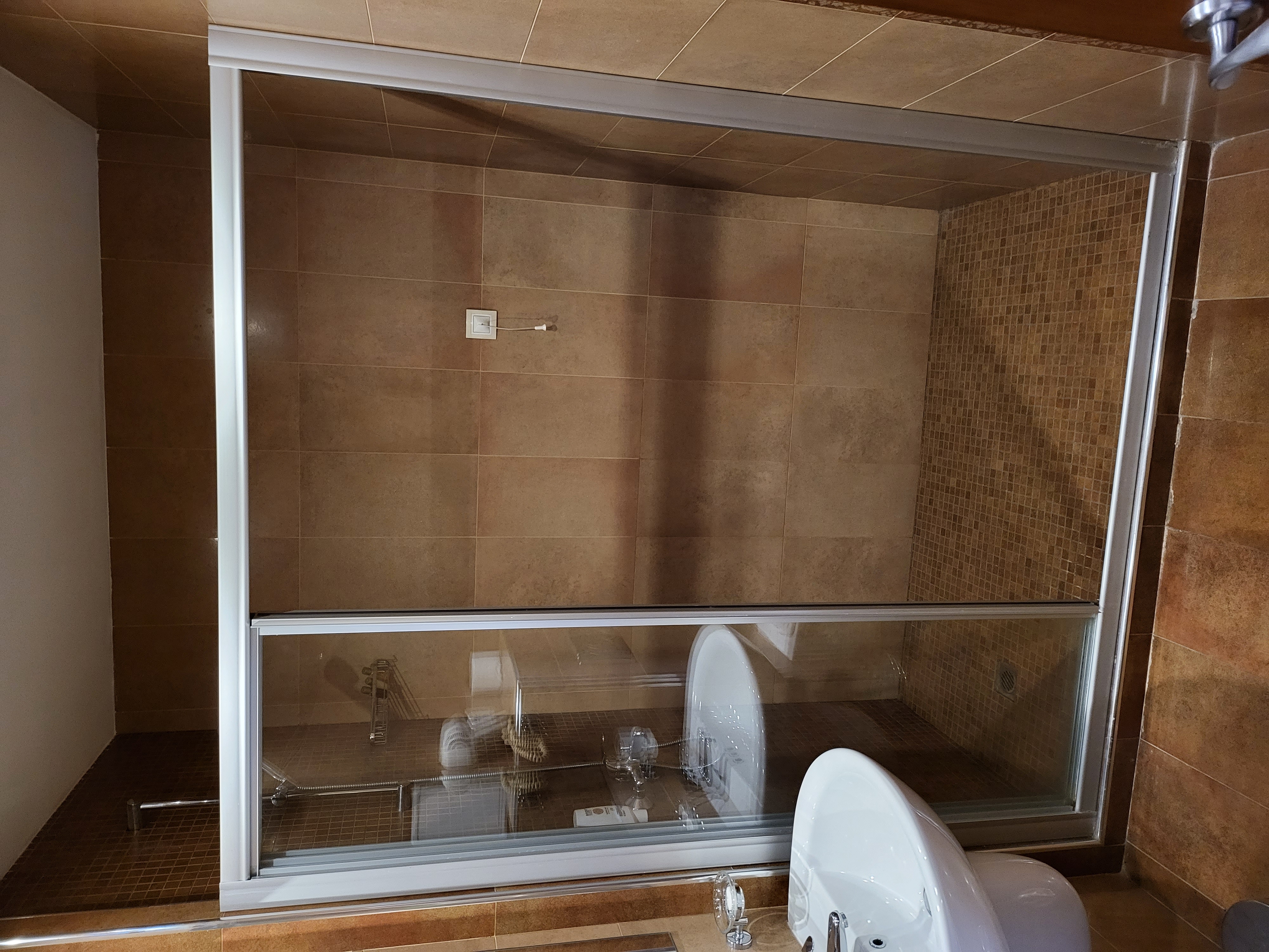 Фото Sofia Place Hotel