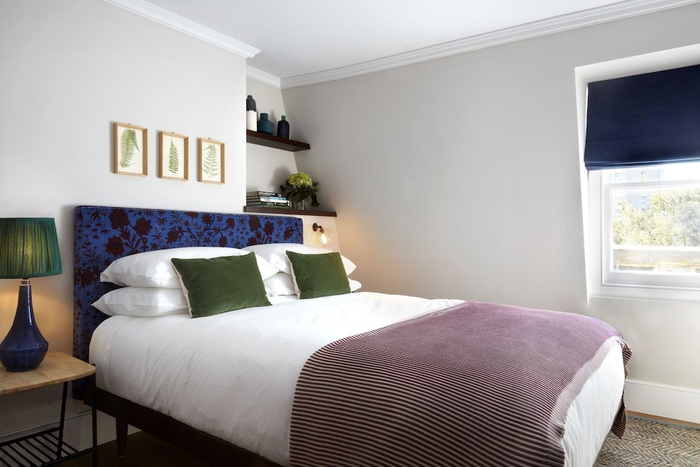 Фото The Knight Of Nottinghill