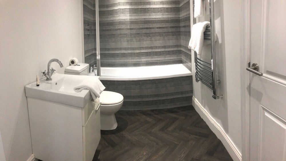 Фото Beach House - 1 Bedroom Apartment