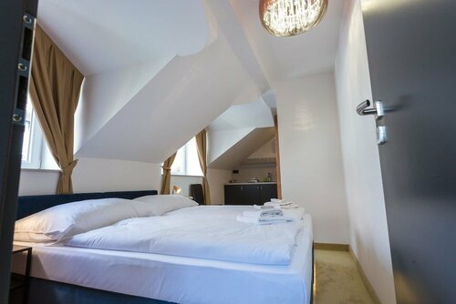 Гостиница Golden Apartments в Кошице